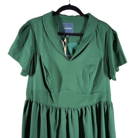 Modcloth Solid Green Retro Midi Dress with Pockets Women's Plus Size 1X NEW - Picture 3 of 8